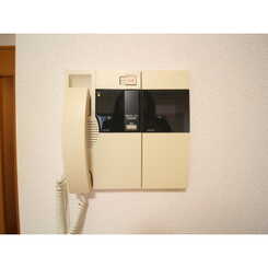 プレール御茶ノ水弐番館のサムネイル