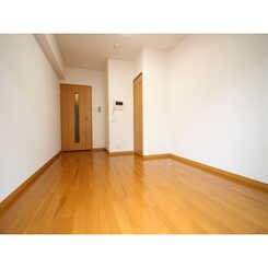 プレール御茶ノ水弐番館のサムネイル