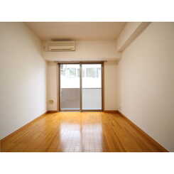 プレール御茶ノ水弐番館のサムネイル