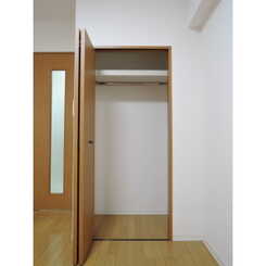 プレール三田のサムネイル