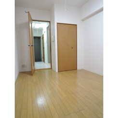 プレール三田のサムネイル