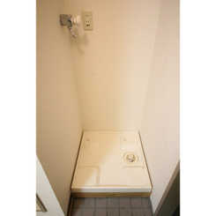 プレール市ヶ谷納戸町のサムネイル