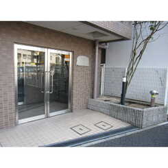 プレール新宿余丁町のサムネイル