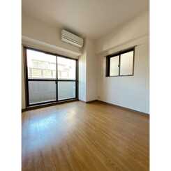 プレール西新宿のサムネイル