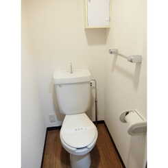 プレール西新宿のサムネイル