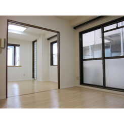 プレール早稲田のサムネイル