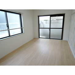 プレール中野のサムネイル