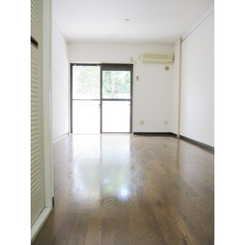 プレール中野Ⅱのサムネイル