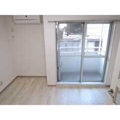 プレール椎名町のサムネイル