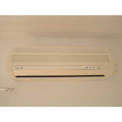 プレール明大前のサムネイル