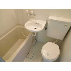 プレール明大前のサムネイル