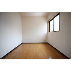 プレール明大前のサムネイル