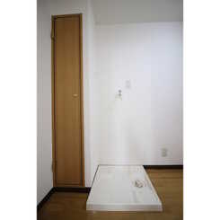 プレール明大前のサムネイル