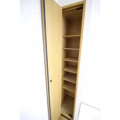 プレール明大前のサムネイル