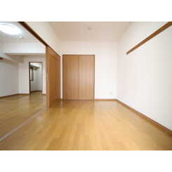 プレール日本橋弐番館のサムネイル