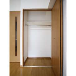 プレール日本橋弐番館のサムネイル