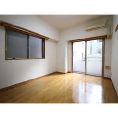 プレール日本橋弐番館のサムネイル