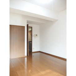 プレール 越谷のサムネイル