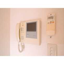 プレール大森EASTのサムネイル