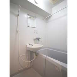 プレール日本橋三越前のサムネイル