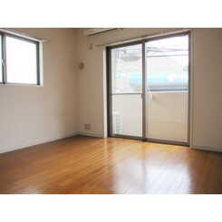 プレール・ドゥーク西新宿のサムネイル