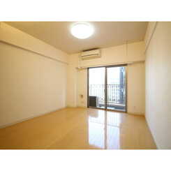 プレール・ドゥーク京橋のサムネイル