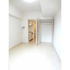 プレール・ドゥーク北新宿のサムネイル