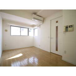 プレール・ドゥーク銀座EASTのサムネイル