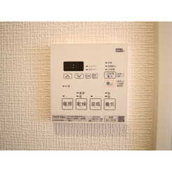 プレール・ドゥーク銀座EASTのサムネイル