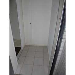 プレール・ドゥーク馬込駅前のサムネイル