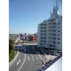プレール・ドゥーク馬込駅前のサムネイル