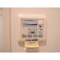 プレール・ドゥーク馬込駅前のサムネイル