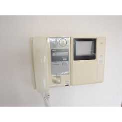 プレール・ドゥーク馬込駅前のサムネイル