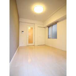 プレール・ドゥーク銀座東のサムネイル