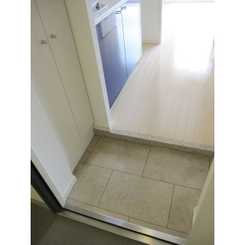 プレール・ドゥーク上高井戸のサムネイル