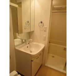 プレール・ドゥーク東京EASTのサムネイル