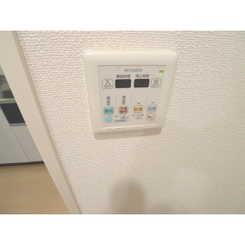 プレール・ドゥーク東京EASTのサムネイル