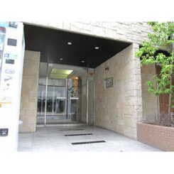 プレール・ドゥーク秋葉原のサムネイル