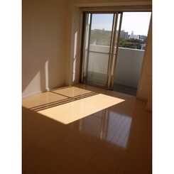 プレール・ドゥーク大島PARK SIDEのサムネイル