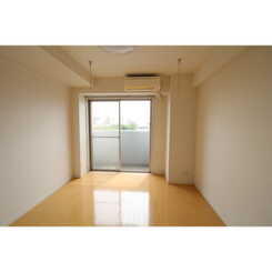 プレール・ドゥーク大島PARK SIDEのサムネイル