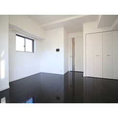 プレール・ドゥーク秋葉原Ⅱのサムネイル