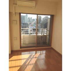 プレール・ドゥーク早稲田のサムネイル