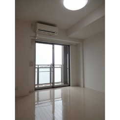 プレール・ドゥーク東京EASTⅢのサムネイル