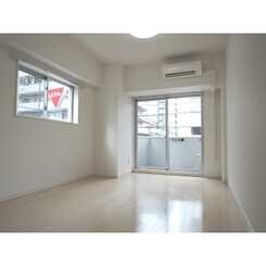 プレール・ドゥーク秋葉原EASTのサムネイル