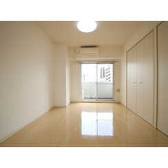 プレール・ドゥーク秋葉原EASTのサムネイル