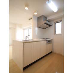 プレール・ドゥーク秋葉原EASTのサムネイル