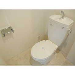 プレール・ドゥーク早稲田Ⅱのサムネイル