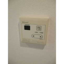 プレール・ドゥーク三鷹のサムネイル