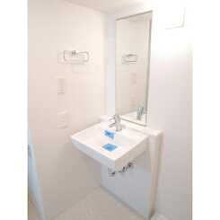 プレール・ドゥーク東京EASTⅤのサムネイル