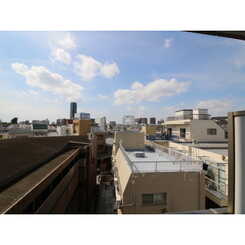 プレール・ドゥーク池袋のサムネイル